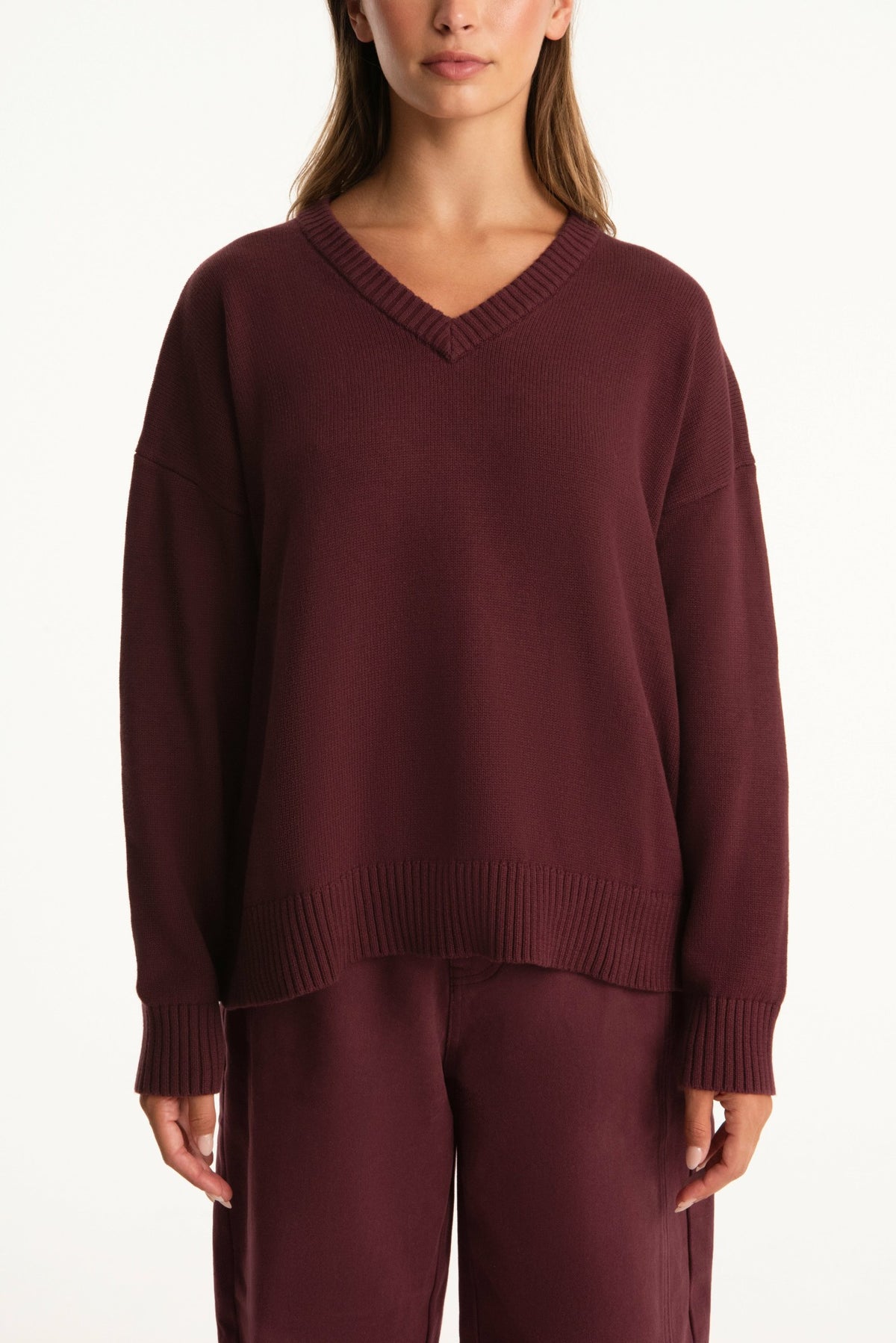 SET X PARKE COTTON V-NECK SWEATER - RHUBARB | SET ACTIVE Trending