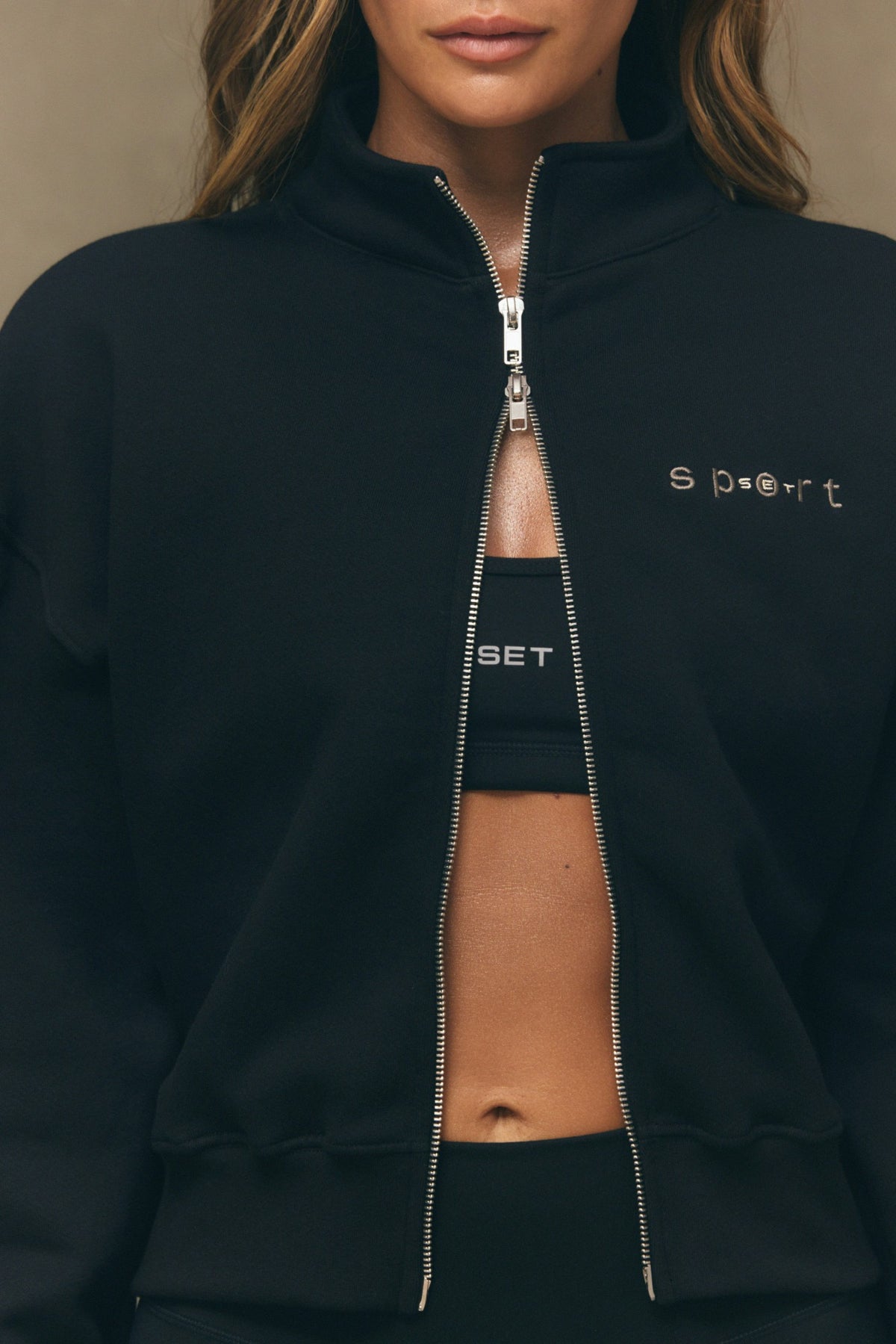MIDWEIGHT SWEATS STAPLE SET SPORT FUNNEL ZIP - ONYX | SET ACTIVE Trending
