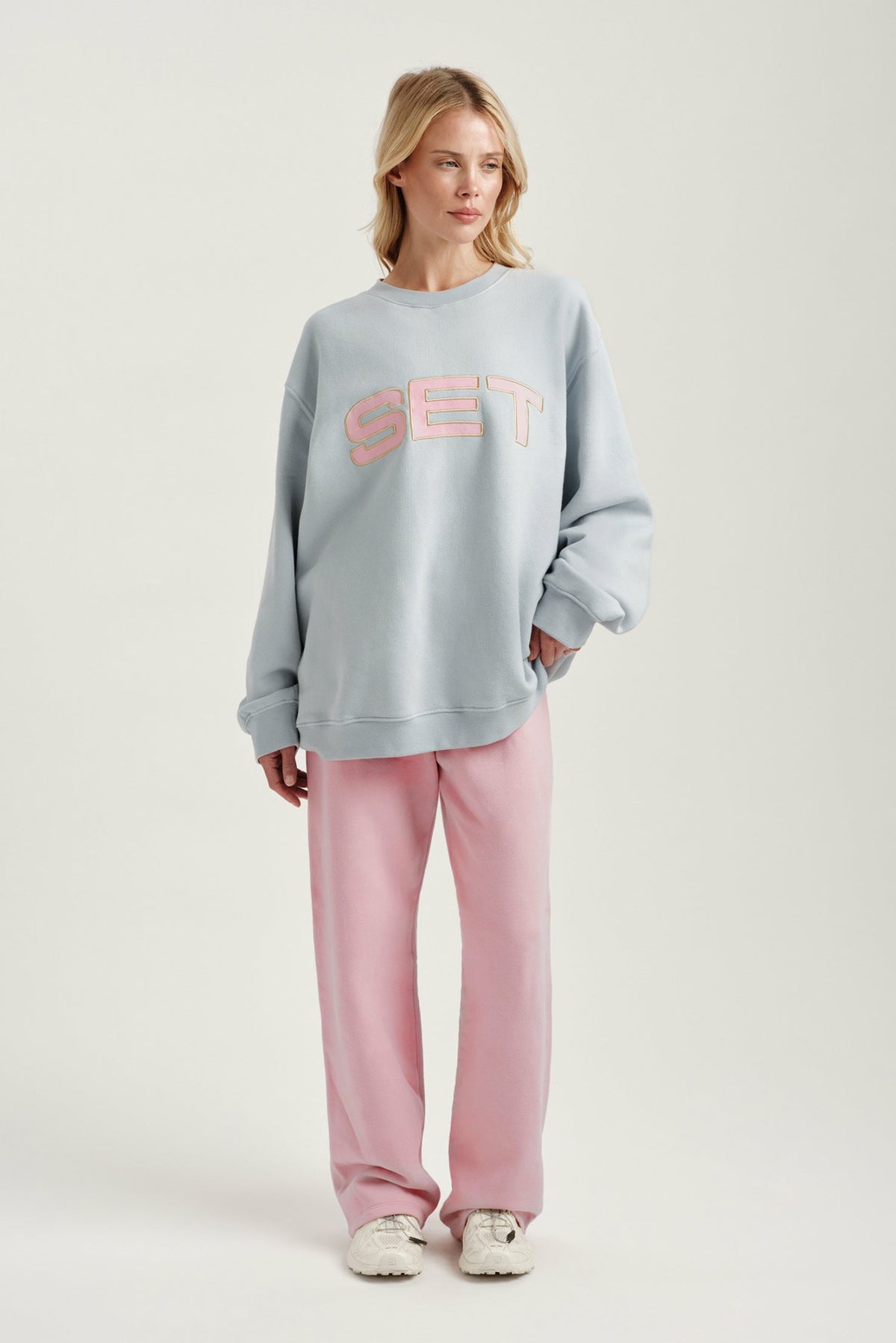 MIDWEIGHT SWEATS STAPLE STRAIGHT LEG SWEATPANTS - INVERSE BLUSH | SET ACTIVE Exclusive