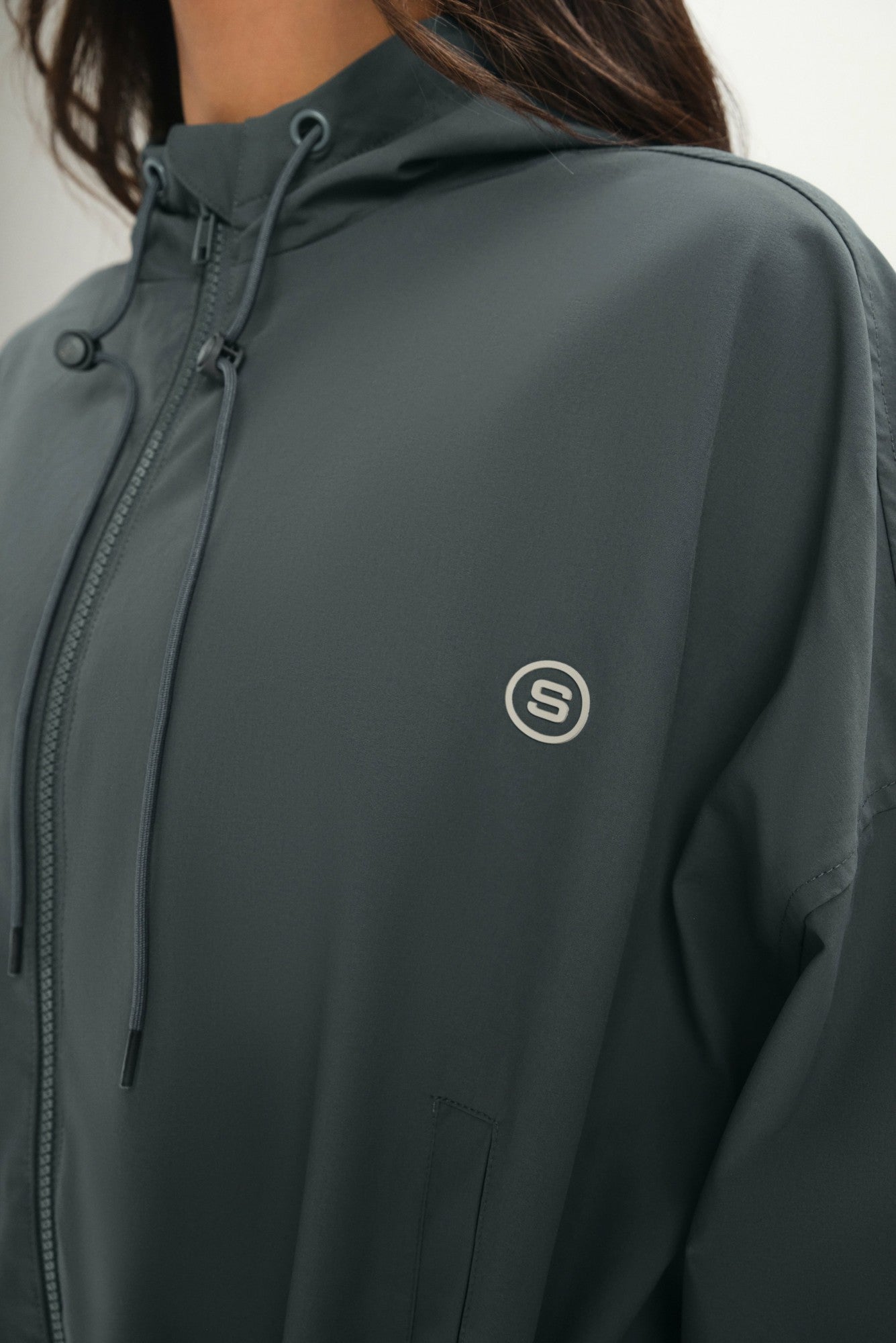 NYLON TRACK CINCHED WINDBREAKER - MAST | SET ACTIVE Classic