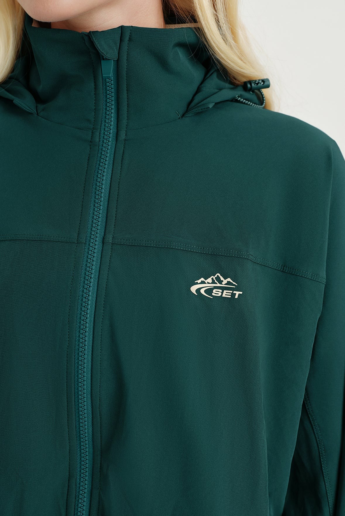 NYLON DUET CINCHED WINDBREAKER - PEAK | SET ACTIVE Featured