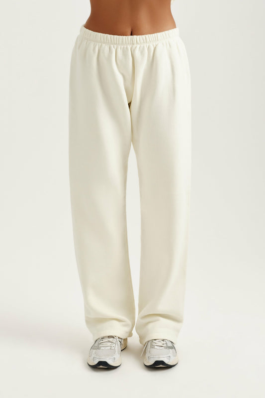MIDWEIGHT SWEATS STAPLE STRAIGHT LEG SWEATPANTS - HAVEN | SET ACTIVE Featured
