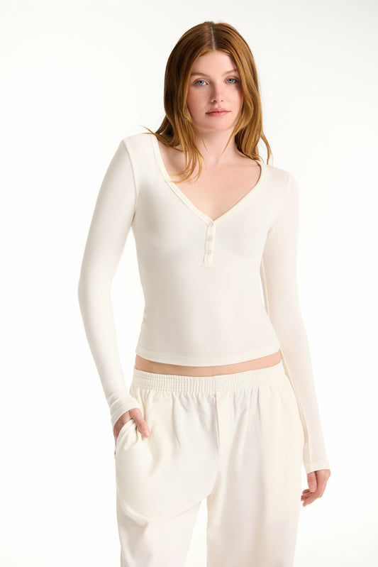 RIBBED MODAL BODY HENLEY - BLANC | SET ACTIVE Recommended