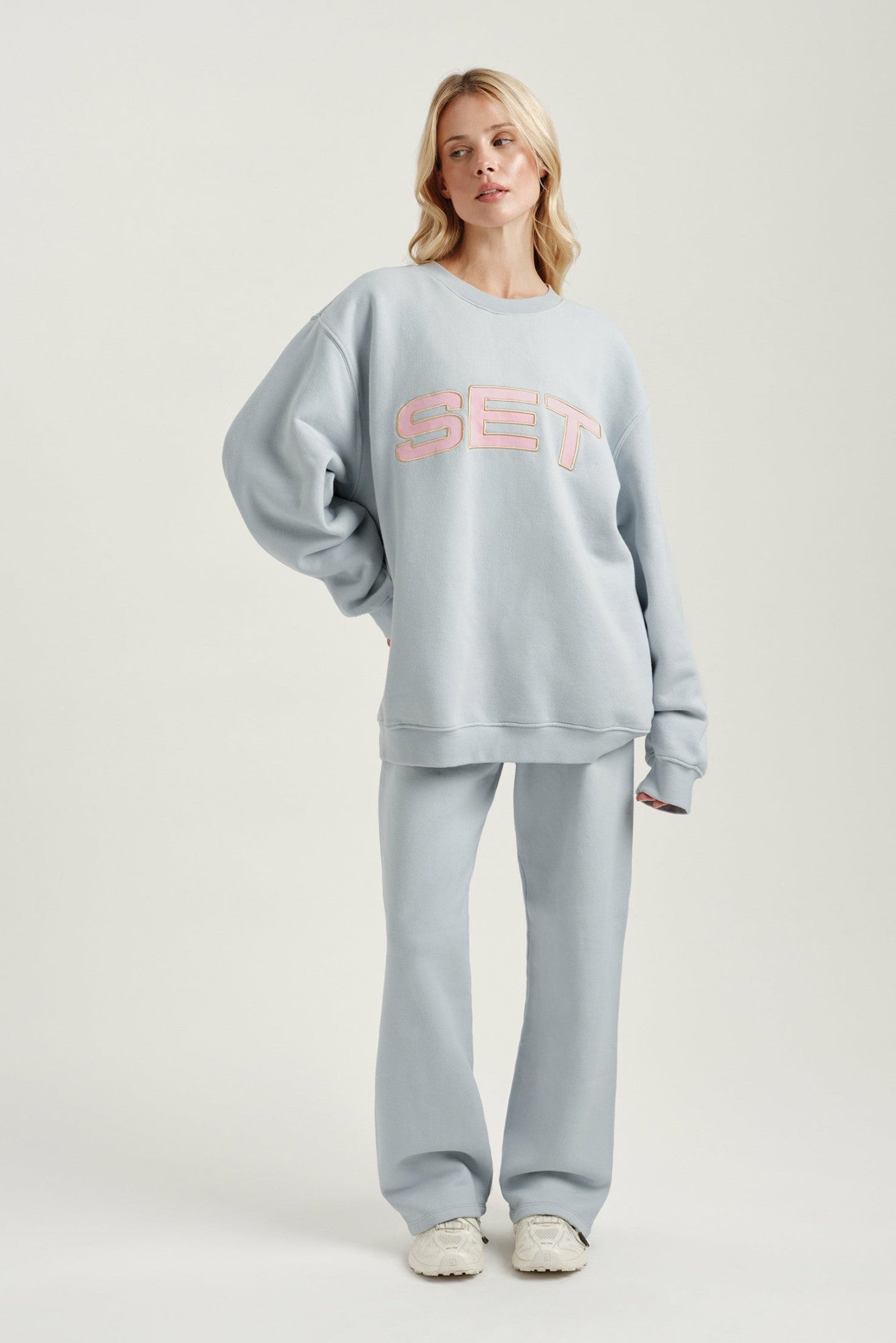 MIDWEIGHT SWEATS STAPLE SET CREWNECK - BLUSH | SET ACTIVE Signature