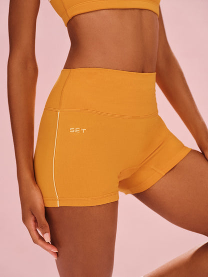 FORMCLOUD® CLOUD PIPE SHORTS - ORANGE SODA | SET ACTIVE Trending