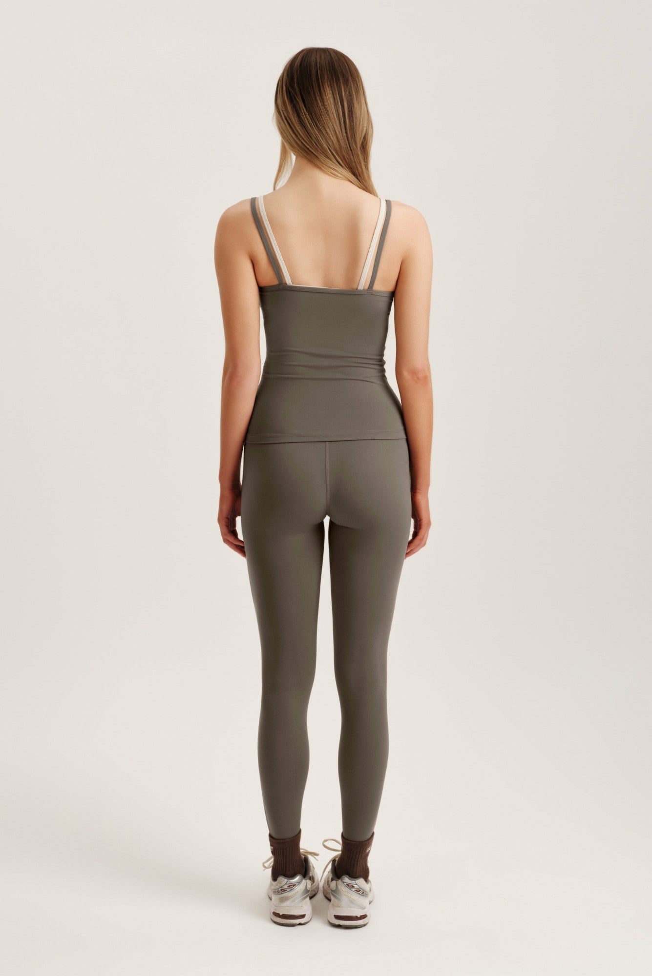 BREATHE 1.0 LAYERED MOVE TANK - GRAIN | SET ACTIVE Trending