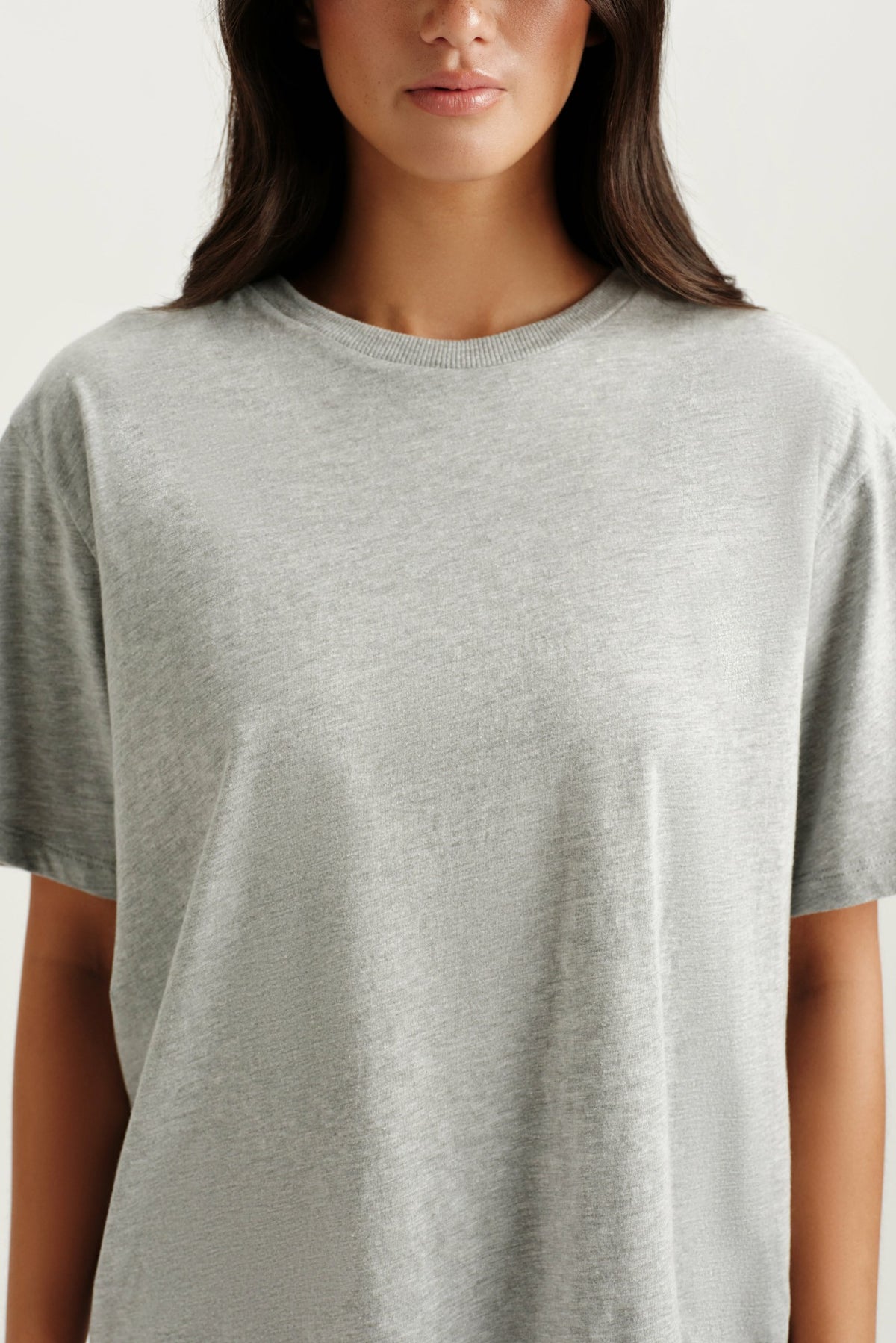 CLASSIC COTTON DAILY BOYFRIEND TEE - FOG HEATHER GREY | SET ACTIVE Featured