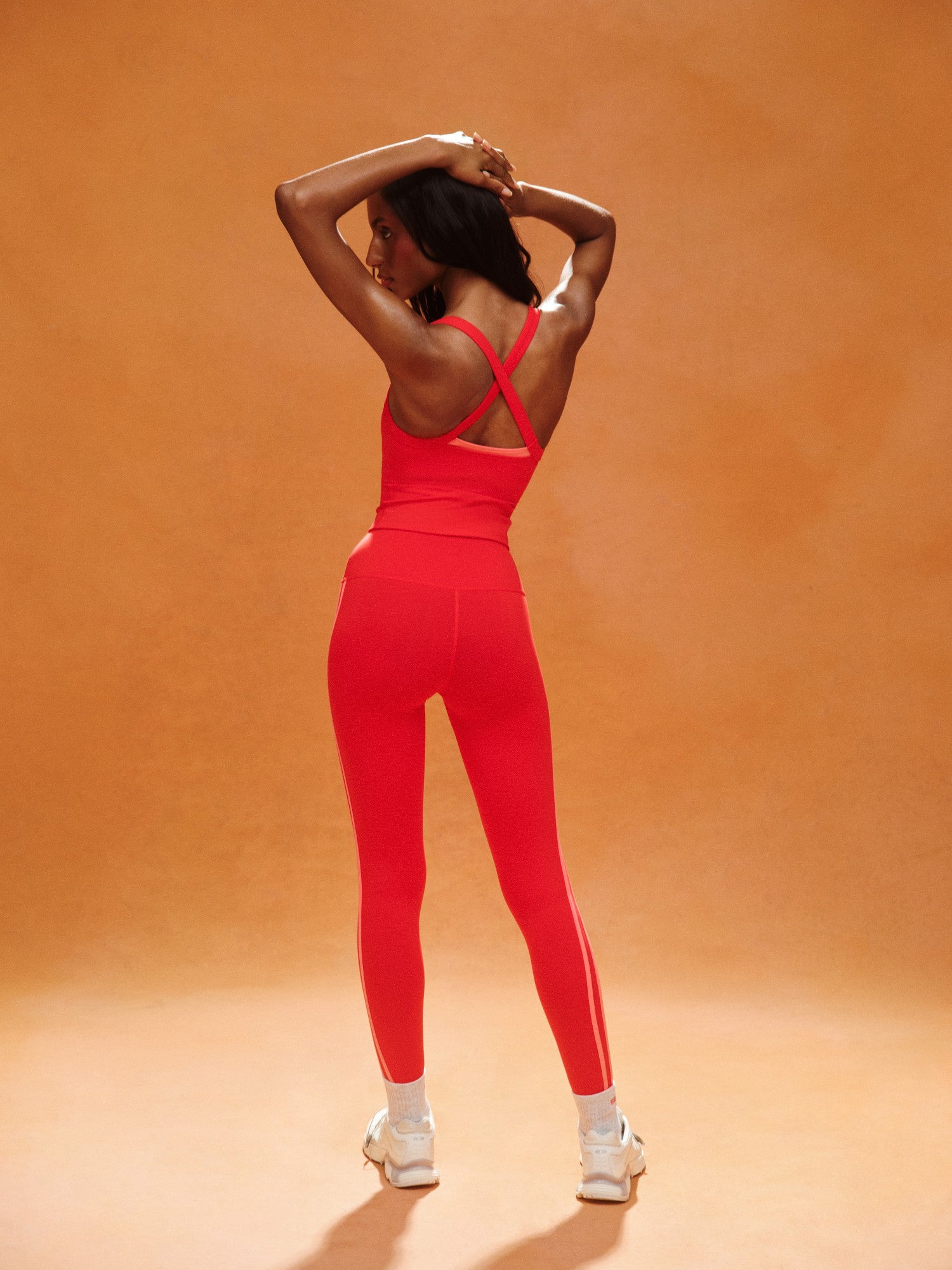 LUXFORM® LUX STUDIO TANK - MARASCHINO | SET ACTIVE Recommended