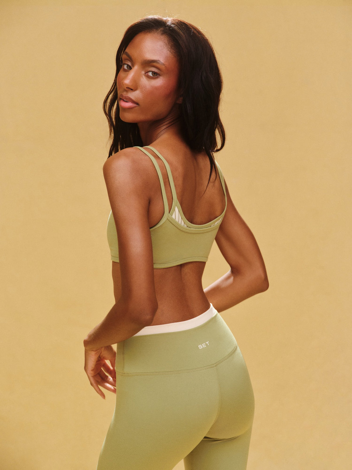 FORMCLOUD® CLOUD STRIPE TRAINING BRA - PIÑA | SET ACTIVE Signature