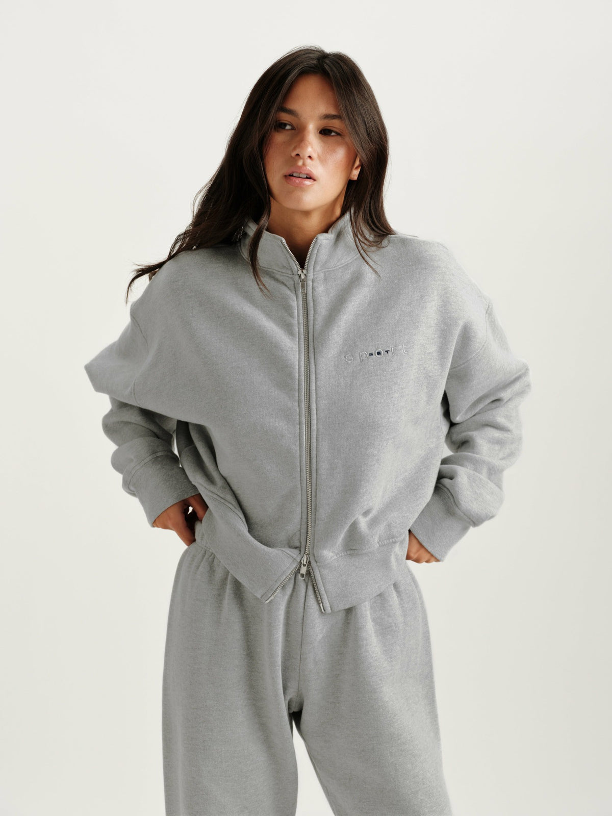 MIDWEIGHT SWEATS STAPLE SET FUNNEL ZIP - FOG HEATHER GREY | SET ACTIVE Featured
