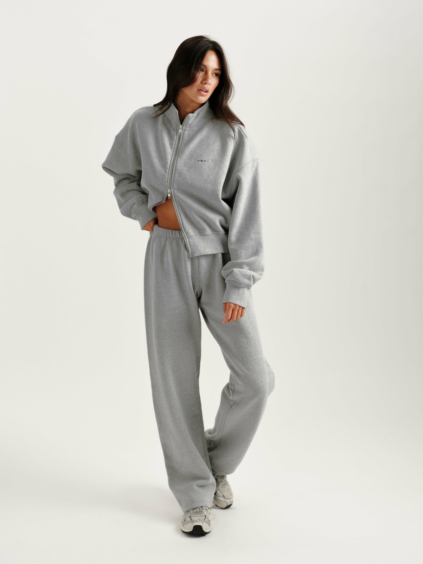 MIDWEIGHT SWEATS STAPLE SET FUNNEL ZIP - FOG HEATHER GREY | SET ACTIVE Featured